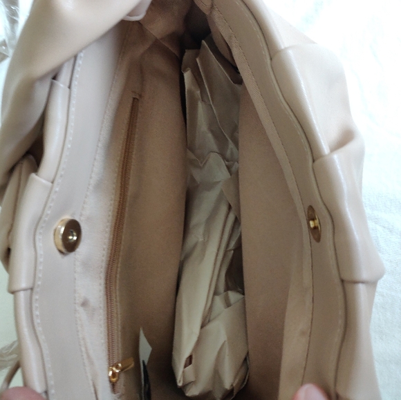 🆕 Banana Republic purse - Picture 9 of 10